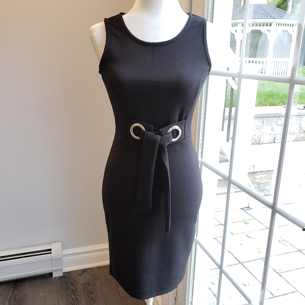 Romeo & Juliet Dress textured black dress small